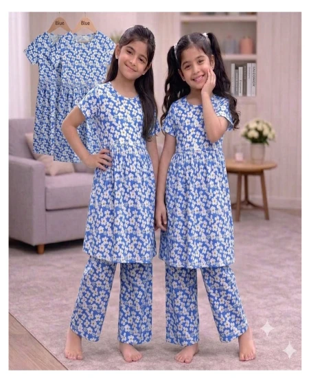 ৮-৯ বছর (নীল ফুল)